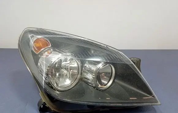 Opel Astra J Headlight/headlamp 24451033