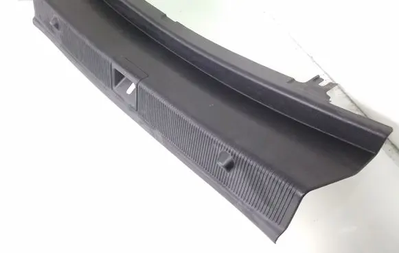 Mercedes-Benz E A207 Trunk/boot sill cover protection A2076900341