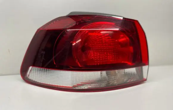 Volkswagen Golf VI Rear/tail lights 5K0945095M 5K0945095