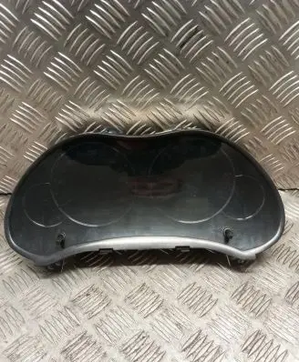 Toyota Avensis T250 Speedometer (instrument cluster) 8380005C00C