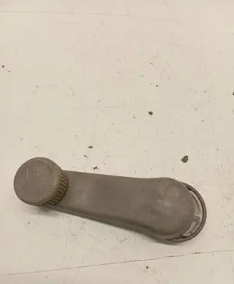 Volkswagen Transporter - Caravelle T5 Front door window winding handle 1H0837581