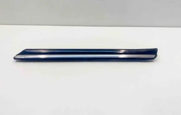 Mercedes-Benz SLC C107 Fender trim (molding) A1078800282 1078800282