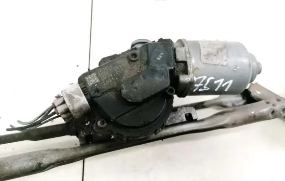 Dodge Caliber Wiper motor 05303780AE AX1590109293