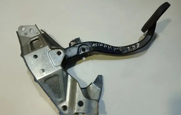 Brake pedal