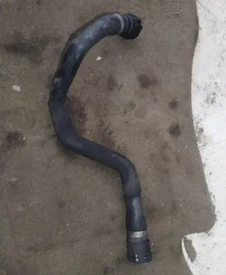BMW X5 E53 Engine coolant pipe/hose 7789403