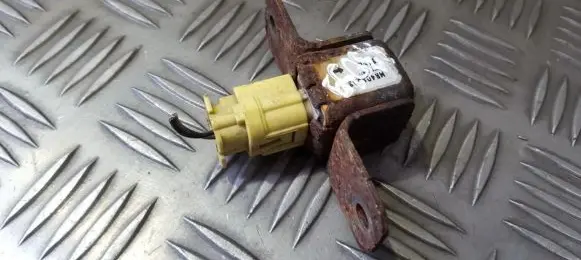 Mitsubishi Pajero Airbag deployment crash/impact sensor MR409363 0Z14
