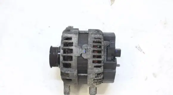 Mercedes-Benz B W246 W242 Generator/alternator A0009063322