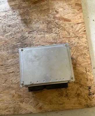 Audi A3 S3 8L Engine control unit/module 8D0906018D