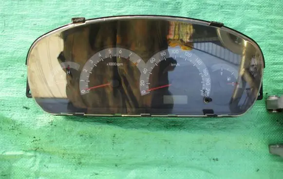 Hyundai Elantra Speedometer (instrument cluster) 12981