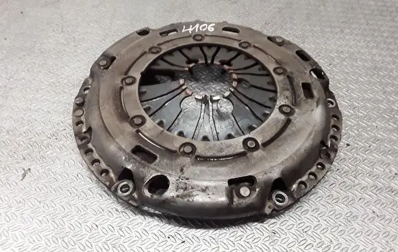 Volkswagen Golf Plus Pressure plate 043082000951