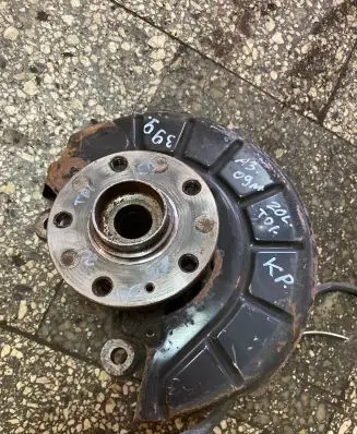 Audi A3 S3 8P Front wheel hub
