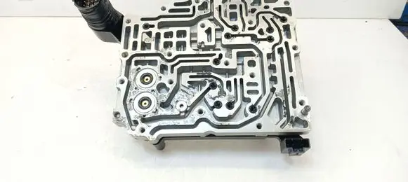 Audi TT TTS RS Mk3 8S Transmission gearbox valve body 00406611B0