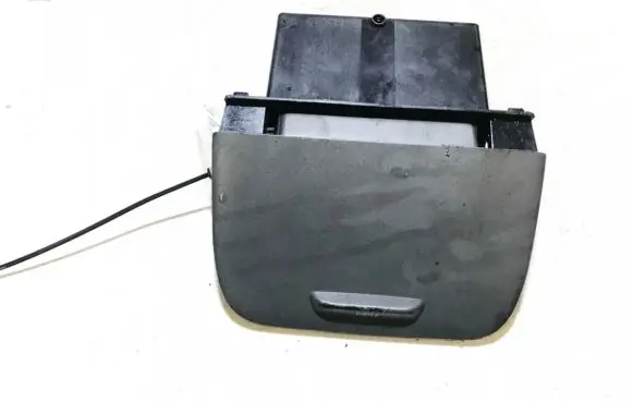 Volvo S70 V70 V70 XC Car ashtray 9158408