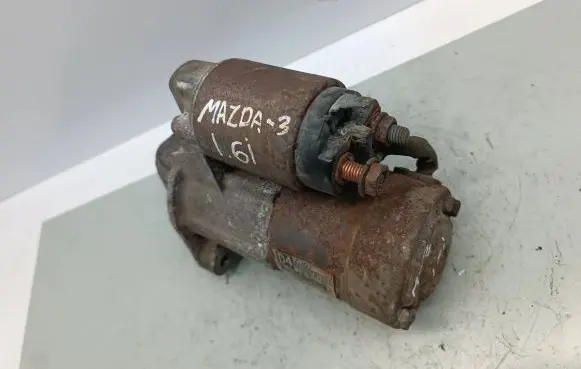 Mazda 3 I Starter motor M000T91381 ZJ01