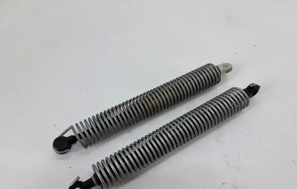 BMW 5 F10 F11 Tailgate/trunk/boot tension spring
