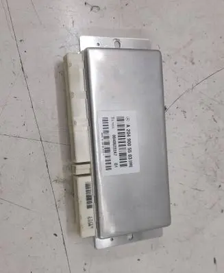 Mercedes-Benz E C207 W207 Speedometer (instrument cluster) A2049005503 00406222A7