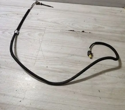 Mercedes-Benz CLA C117 X117 W117 Exhaust gas temperature sensor A0255456526