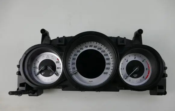 Mercedes-Benz C W204 Speedometer (instrument cluster) A2049005813