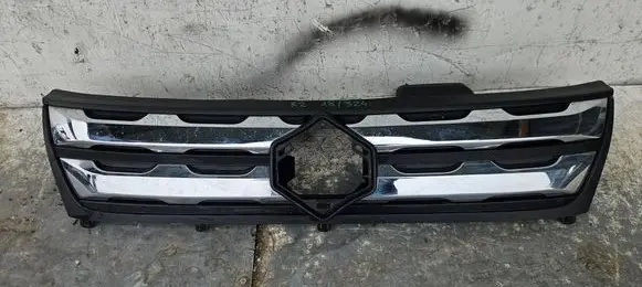 Suzuki Vitara (LY) Front bumper upper radiator grill 7212154P0