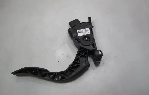 Audi A4 S4 B8 8K Accelerator throttle pedal 8K1721523 6PV00950500 02102008
