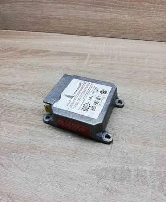 Volkswagen Golf IV Airbag control unit/module 1J0909609