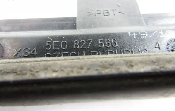 Skoda Praktik (5J8) Tailgate opening switch 5e0827566