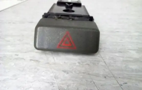 Volvo S40, V40 Hazard light switch 30623426