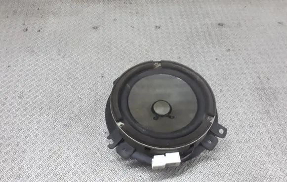 KIA Rio Front door speaker 963301G110