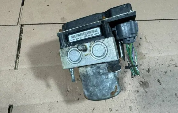 Citroen C5 ABS Pump 0265950657 88229K0868