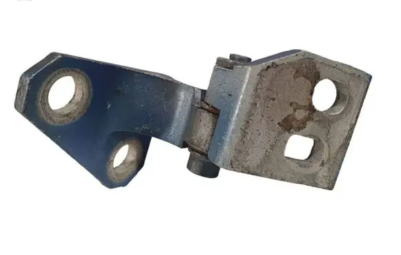 Volkswagen Golf V Front door upper hinge 1K0831401E
