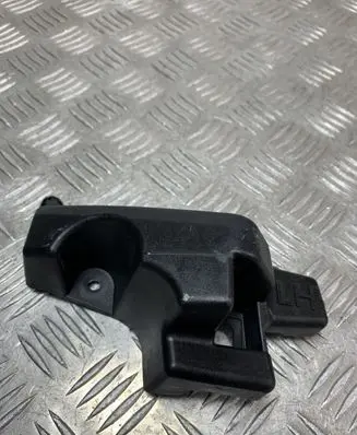 SsangYong Rexton Rear bumper mounting bracket