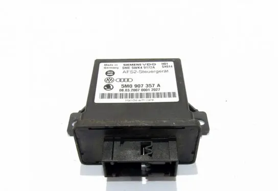 Volkswagen Touran I Day light relay 5M0907357A