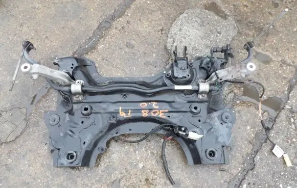 Peugeot 308 Front subframe