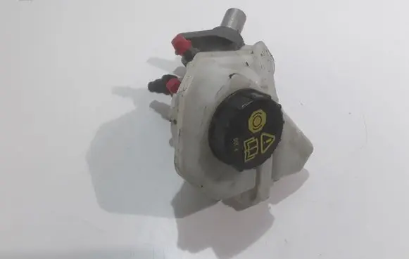 Volvo V60 Master brake cylinder