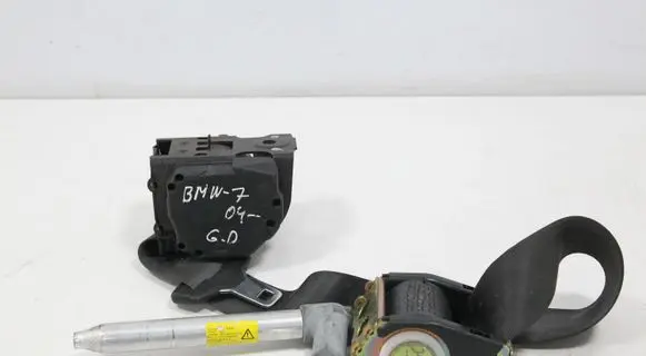 BMW 7 E65 E66 Rear seatbelt 00063774B E1040395
