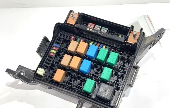 SsangYong Tivoli Fuse box set 