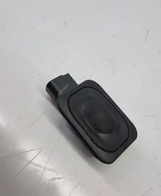 Ford Kuga II Tailgate opening switch 1L2T14K147AA
