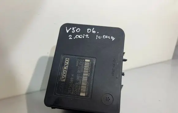 Volvo V50 ABS Pump 00001251E4 30736589A 10096004273