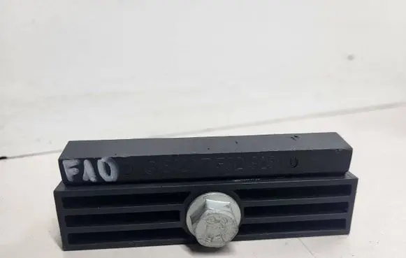 BMW 5 F10 F11 Battery bracket 7592923