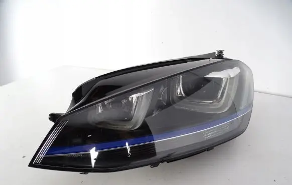 Volkswagen Golf VII Headlight/headlamp