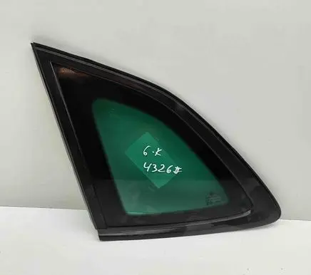 Skoda Scala Rear side window 657845297