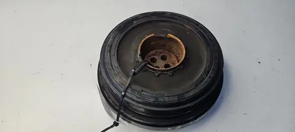 BMW 3 E90 E91 Crankshaft pulley 7800385
