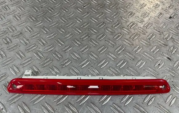 Mercedes-Benz Sprinter W907 W910 Third/center stoplight A9109066300