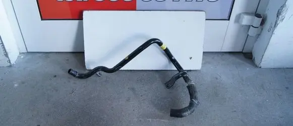 Volkswagen Tiguan Engine coolant pipe/hose 04L121065BP