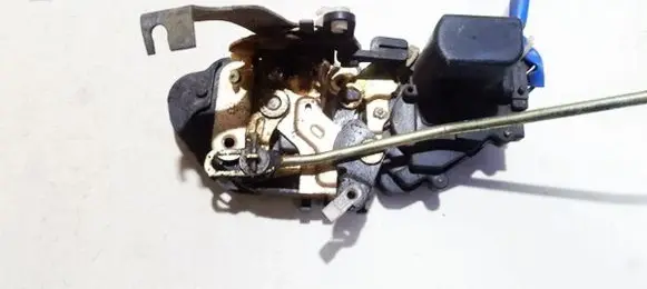 KIA Carnival Front door lock