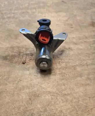 Mercedes-Benz E AMG W213 Coolant heater control valve A1772000131 0054013878C