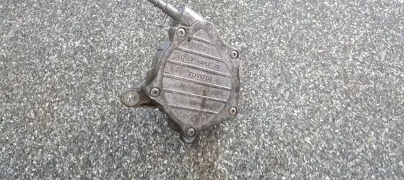Toyota Avensis T250 Vacuum pump VAPEC198