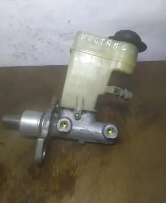 Opel Vectra C Master brake cylinder 320670692
