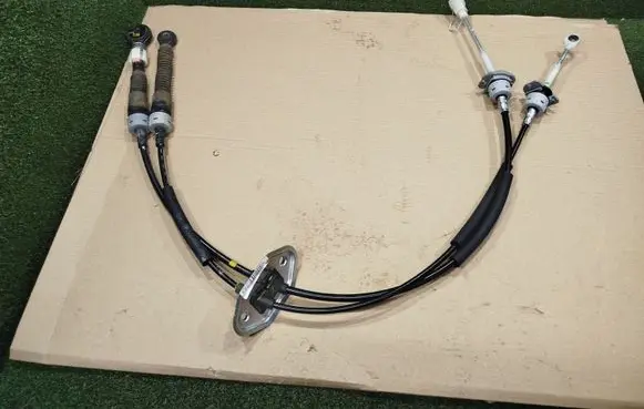 Hyundai Bayon Gear shift cable linkage 43790Q0100 001003H09