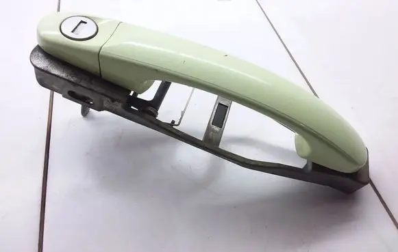 Volkswagen New Beetle Front door exterior handle 1C0837885